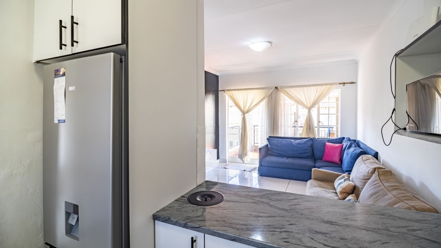 2 Bedroom Property for Sale in Meredale Gauteng