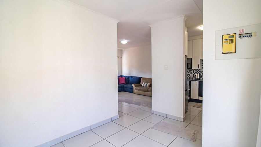 2 Bedroom Property for Sale in Meredale Gauteng