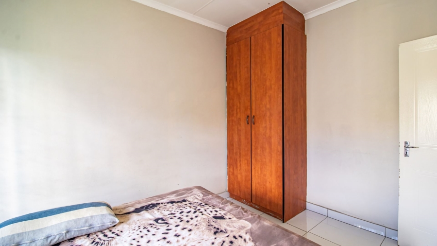 2 Bedroom Property for Sale in Meredale Gauteng
