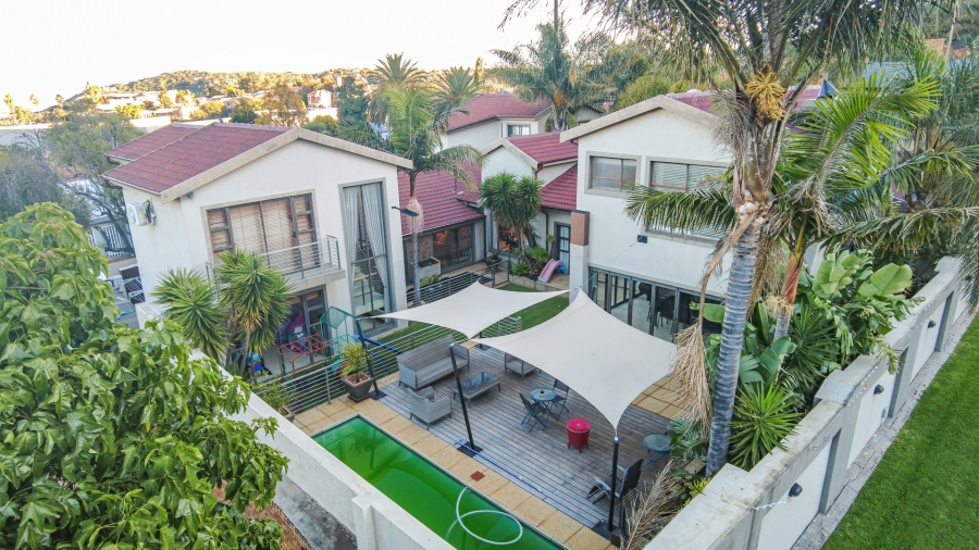 6 Bedroom Property for Sale in Bassonia Gauteng