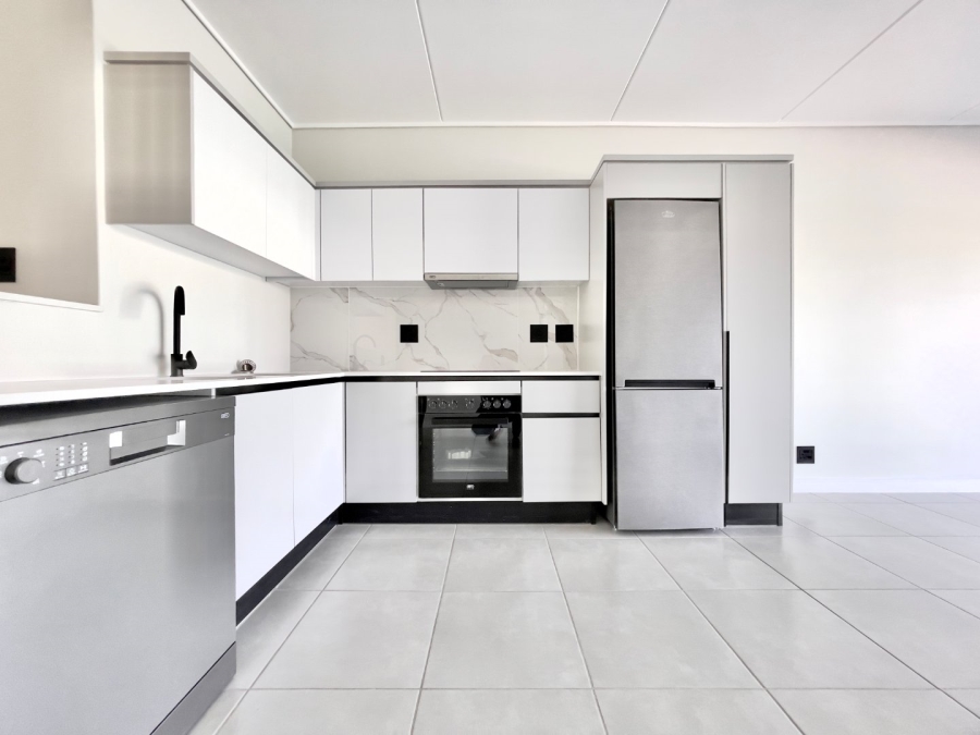 To Let 3 Bedroom Property for Rent in Waterfall Gauteng