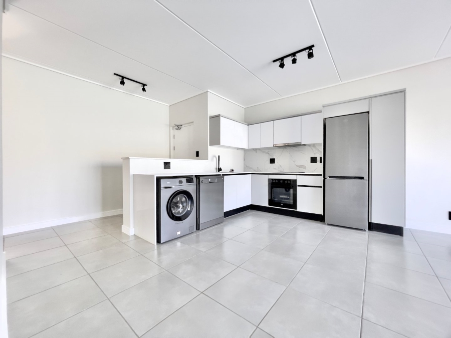 To Let 3 Bedroom Property for Rent in Waterfall Gauteng