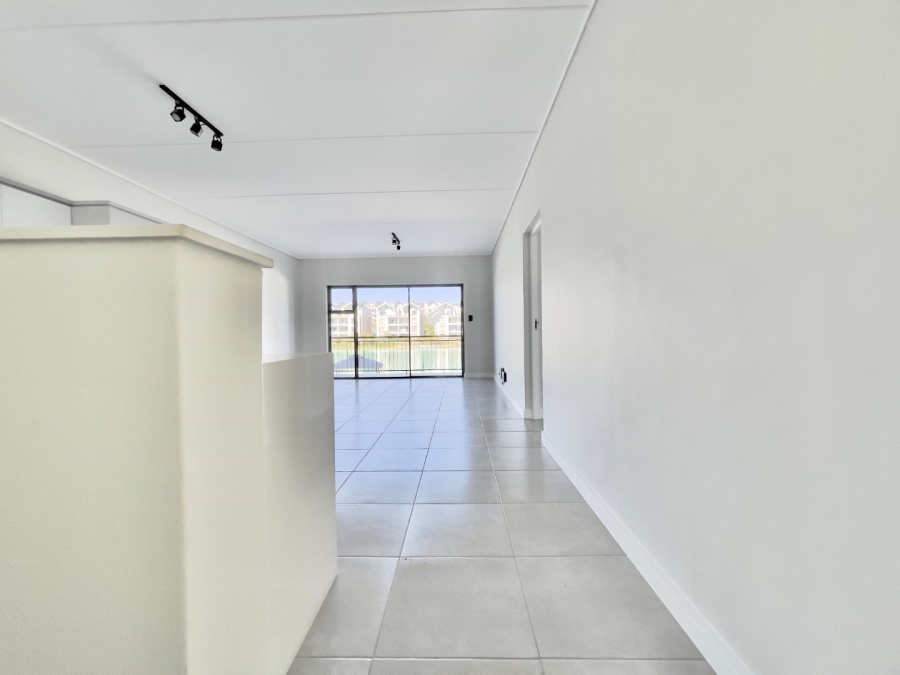 To Let 3 Bedroom Property for Rent in Waterfall Gauteng