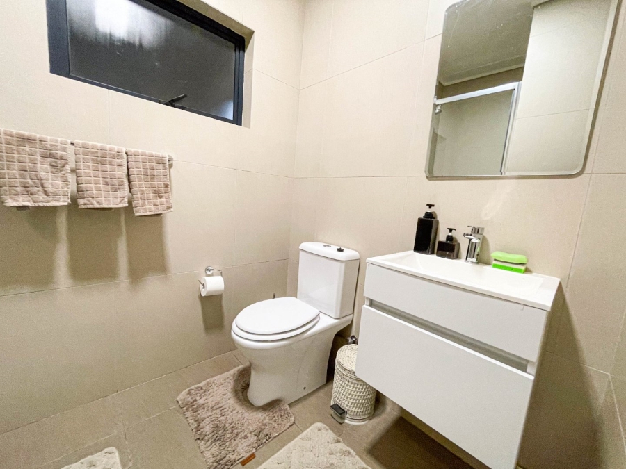 To Let 4 Bedroom Property for Rent in Kyalami Ah Gauteng