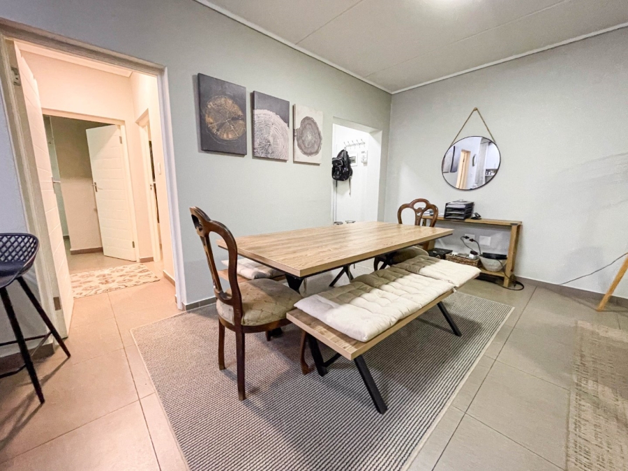To Let 4 Bedroom Property for Rent in Kyalami Ah Gauteng