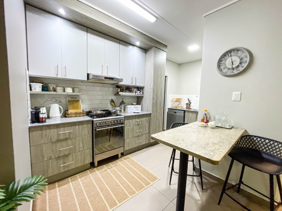 To Let 4 Bedroom Property for Rent in Kyalami Ah Gauteng