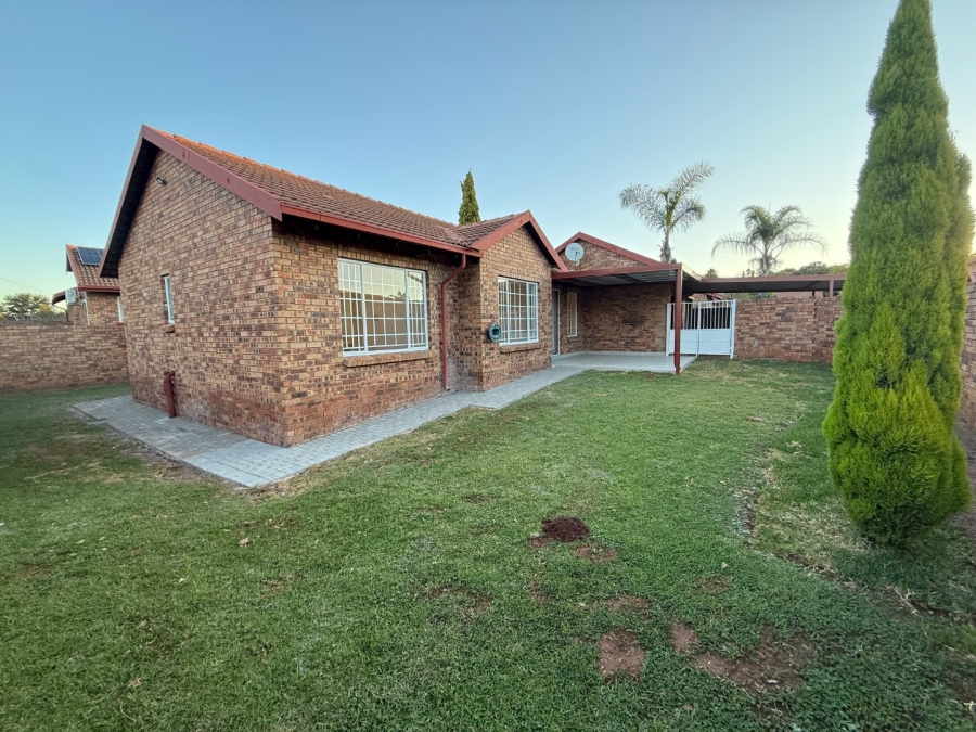 3 Bedroom Property for Sale in Highveld Gauteng