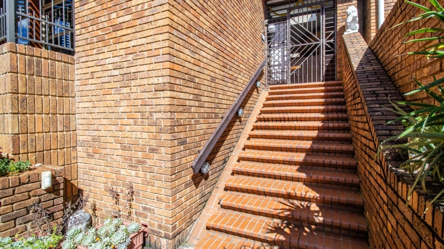 4 Bedroom Property for Sale in Alan Manor Gauteng