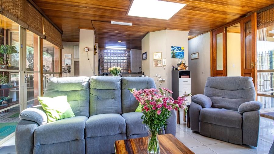 4 Bedroom Property for Sale in Alan Manor Gauteng
