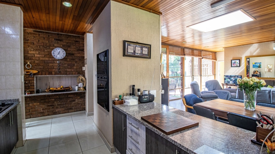 4 Bedroom Property for Sale in Alan Manor Gauteng