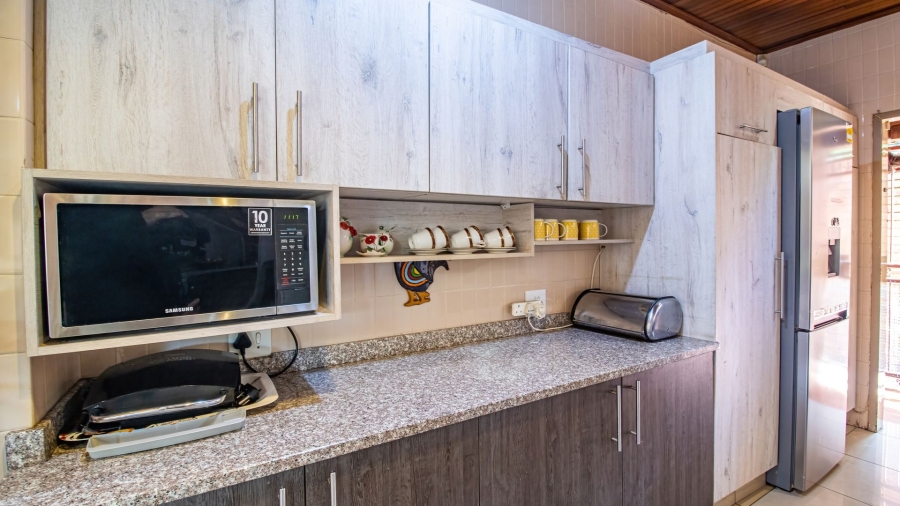 4 Bedroom Property for Sale in Alan Manor Gauteng