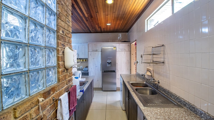 4 Bedroom Property for Sale in Alan Manor Gauteng