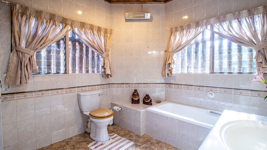 4 Bedroom Property for Sale in Alan Manor Gauteng