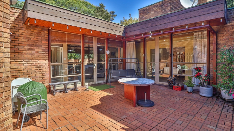 4 Bedroom Property for Sale in Alan Manor Gauteng