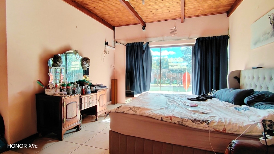 Commercial Property for Sale in Glen Donald A H Gauteng