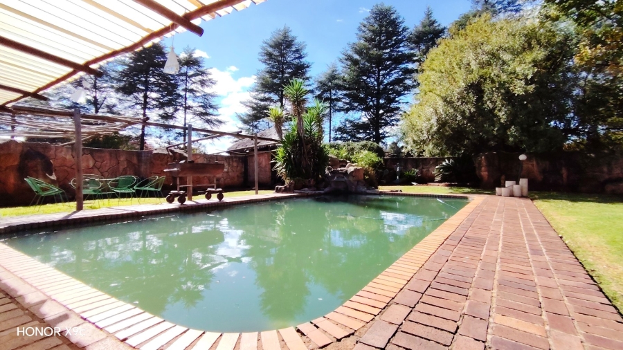 Commercial Property for Sale in Glen Donald A H Gauteng