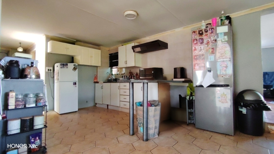 Commercial Property for Sale in Glen Donald A H Gauteng