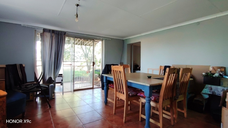Commercial Property for Sale in Glen Donald A H Gauteng