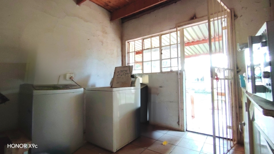 Commercial Property for Sale in Glen Donald A H Gauteng