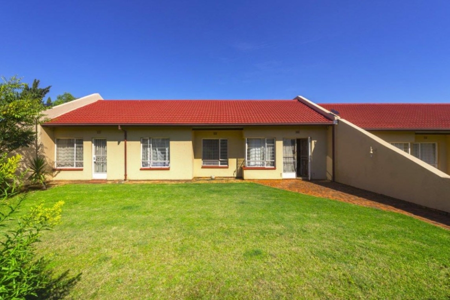 3 Bedroom Property for Sale in Simmerfield Gauteng