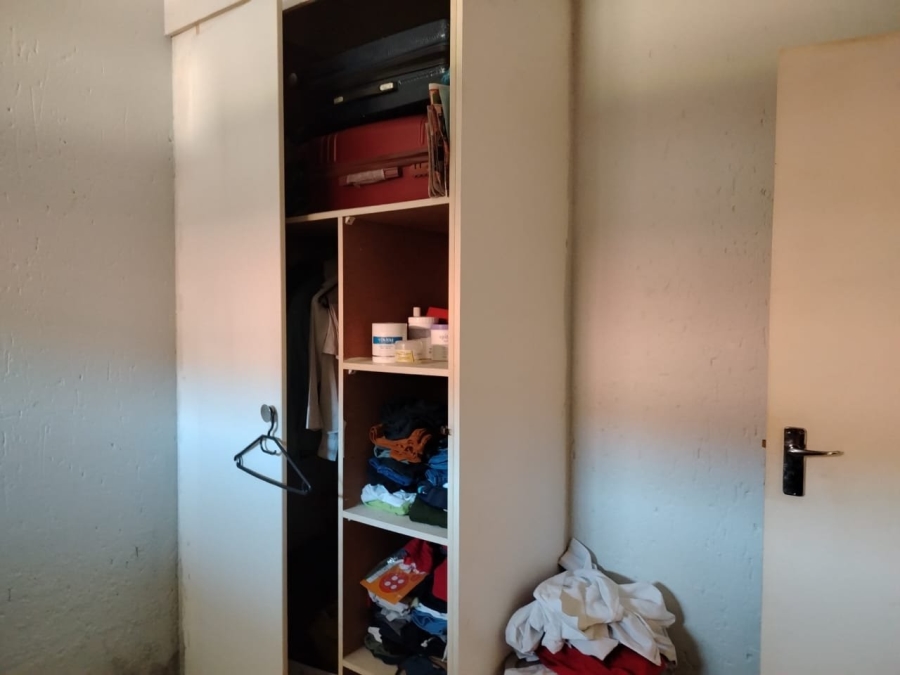 2 Bedroom Property for Sale in Comet Gauteng