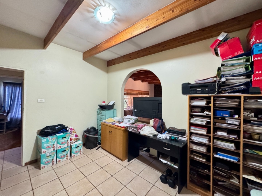 3 Bedroom Property for Sale in Doringkloof Gauteng