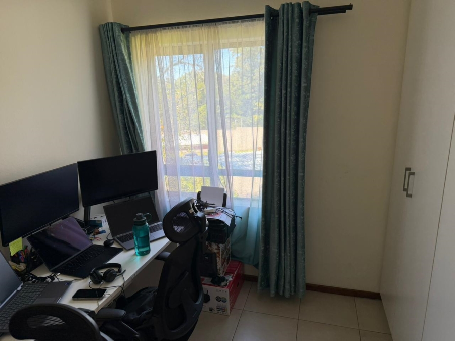 To Let 2 Bedroom Property for Rent in North Riding Gauteng