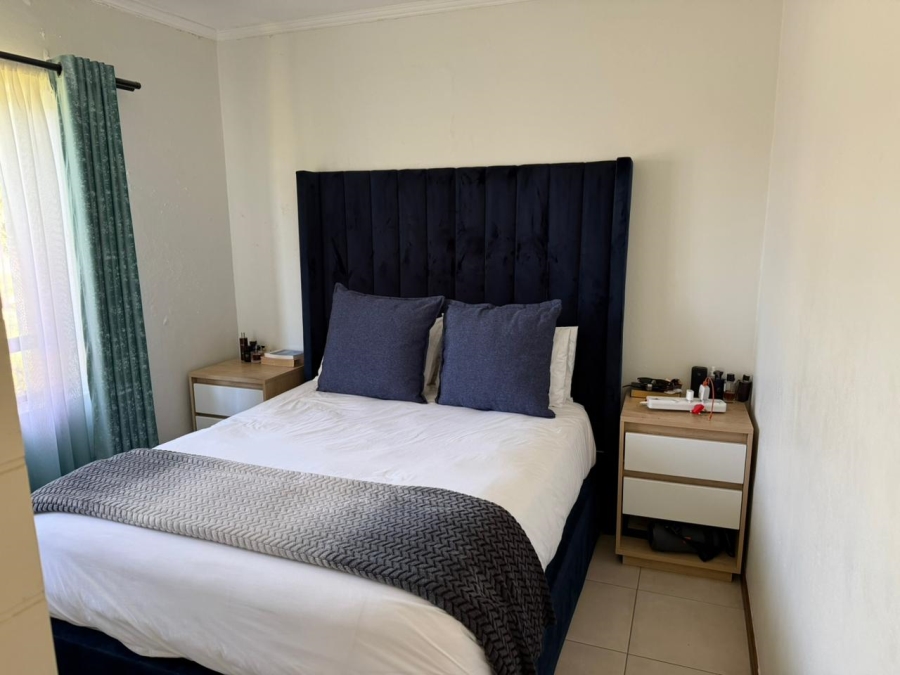 To Let 2 Bedroom Property for Rent in North Riding Gauteng