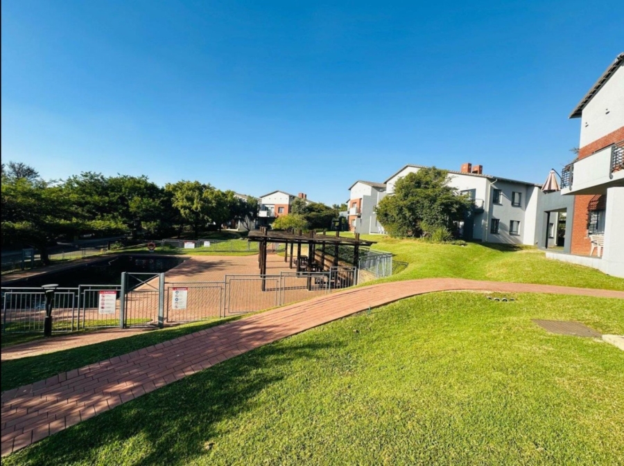To Let 2 Bedroom Property for Rent in North Riding Gauteng