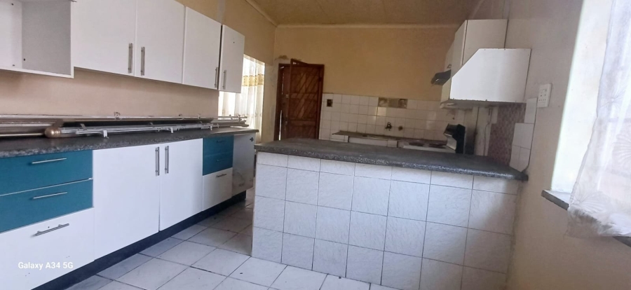 3 Bedroom Property for Sale in Kenilworth Gauteng