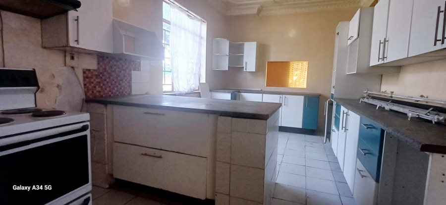 3 Bedroom Property for Sale in Kenilworth Gauteng