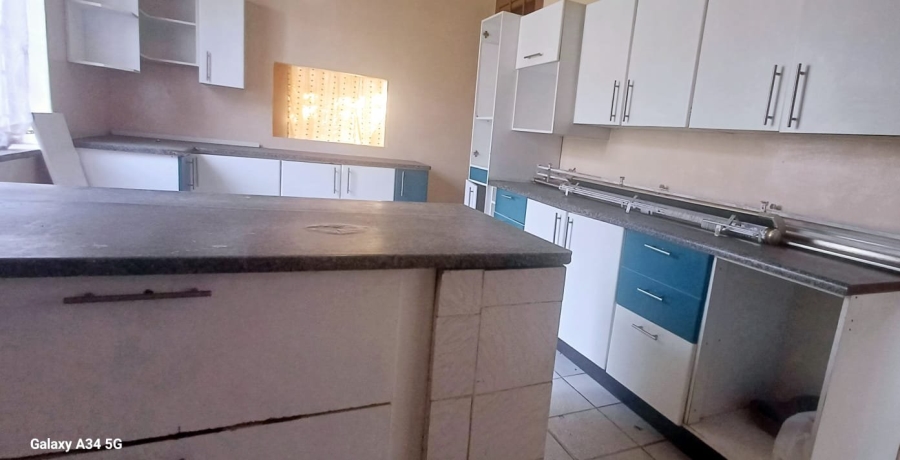 3 Bedroom Property for Sale in Kenilworth Gauteng