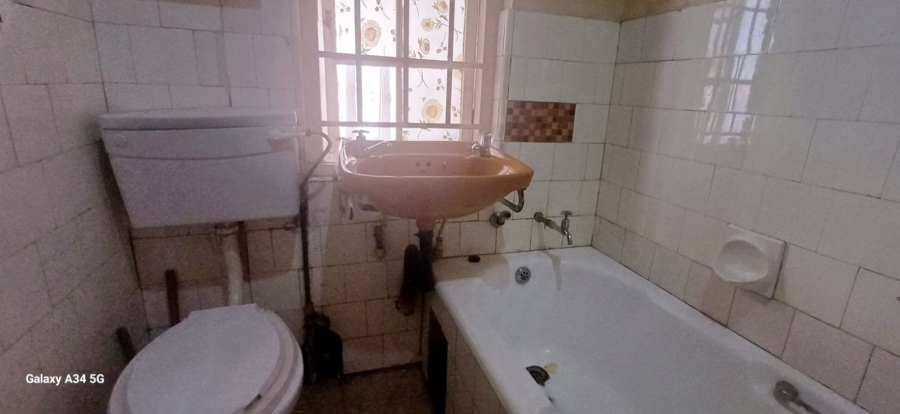3 Bedroom Property for Sale in Kenilworth Gauteng