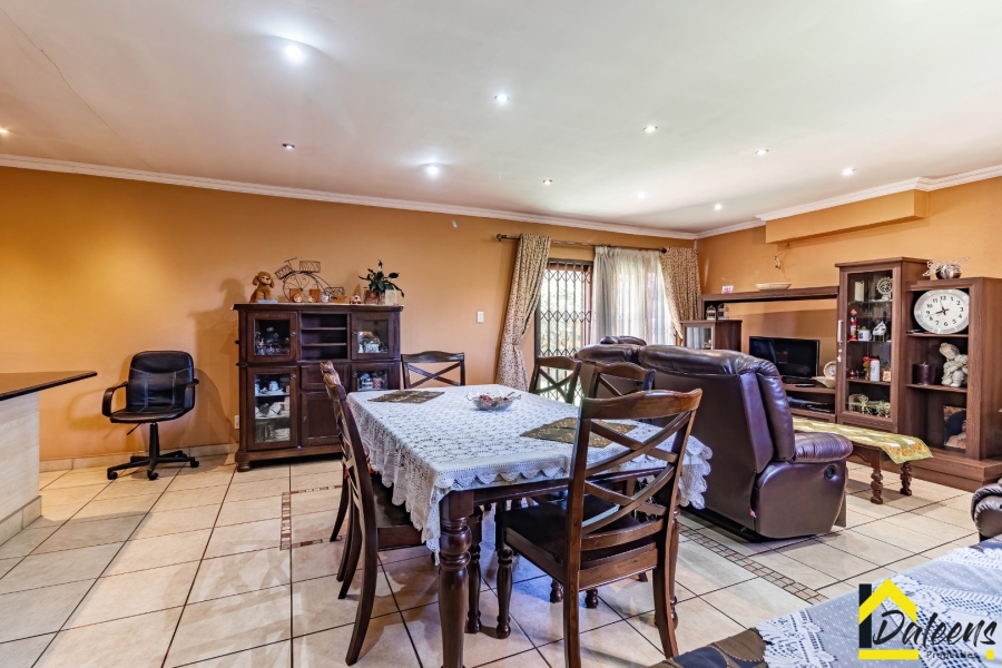 3 Bedroom Property for Sale in Hughes Gauteng