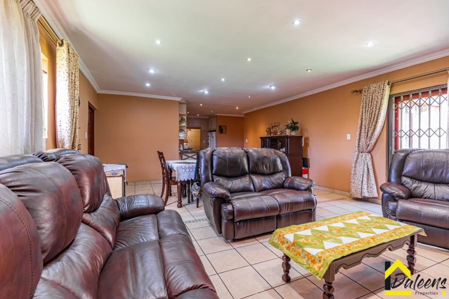 3 Bedroom Property for Sale in Hughes Gauteng