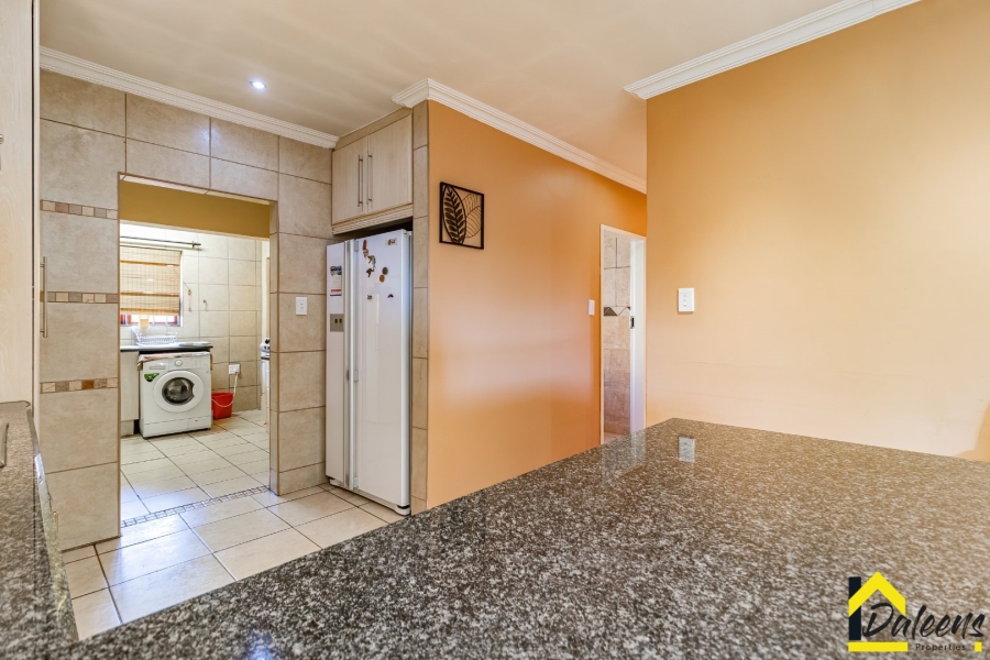 3 Bedroom Property for Sale in Hughes Gauteng