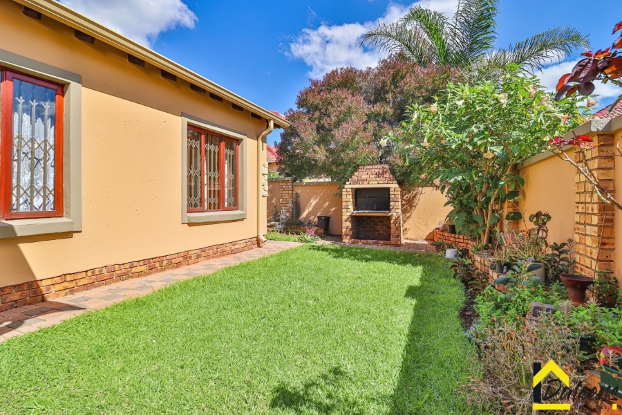 3 Bedroom Property for Sale in Hughes Gauteng
