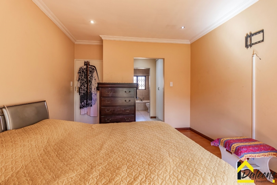 3 Bedroom Property for Sale in Hughes Gauteng