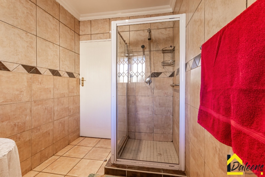 3 Bedroom Property for Sale in Hughes Gauteng