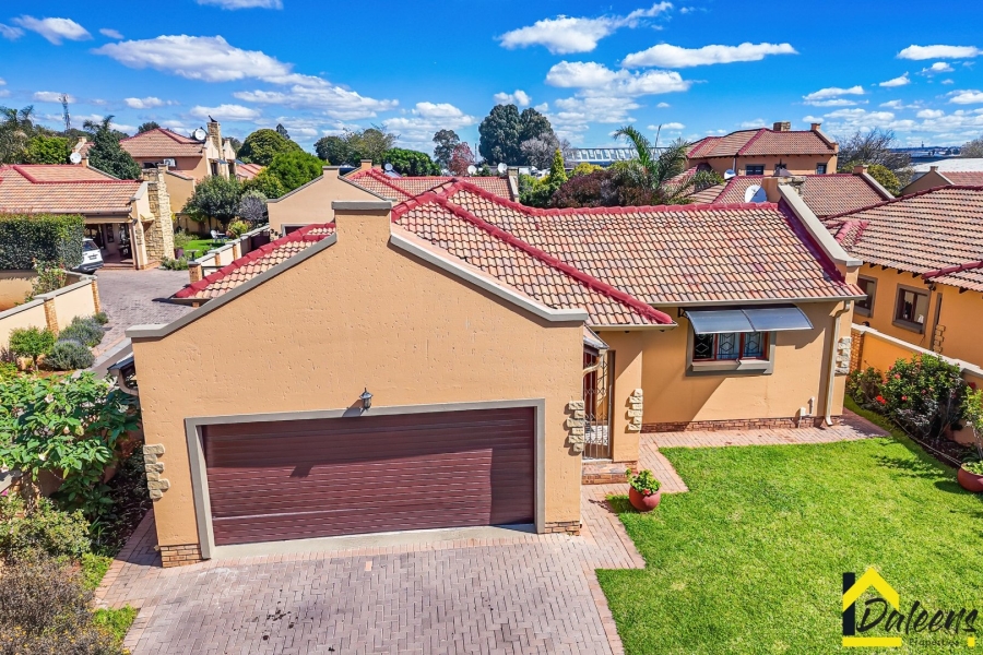 3 Bedroom Property for Sale in Hughes Gauteng
