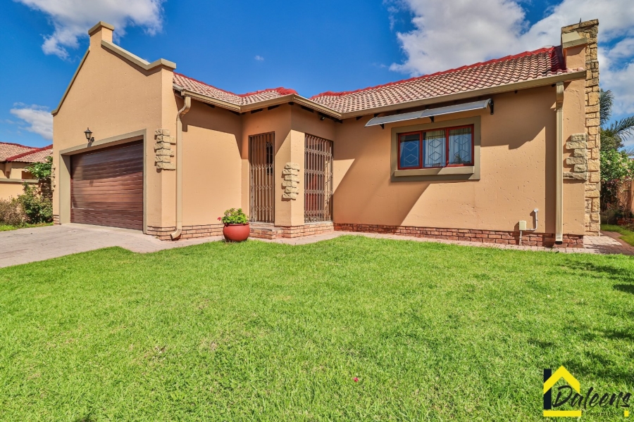 3 Bedroom Property for Sale in Hughes Gauteng
