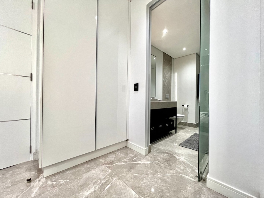 1 Bedroom Property for Sale in Waterfall Gauteng