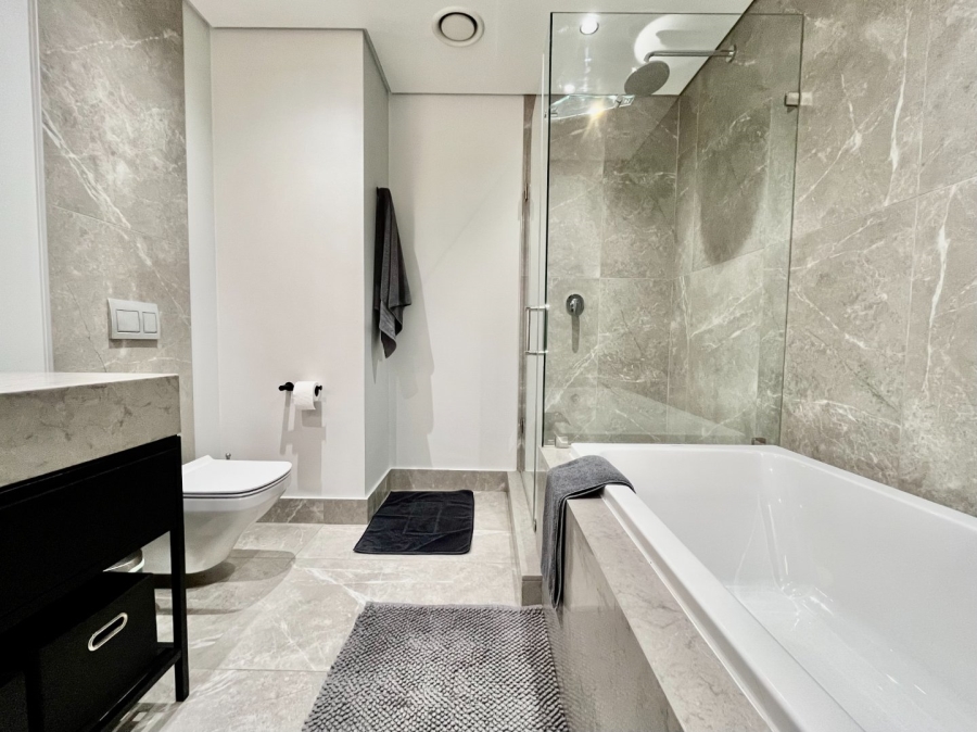 1 Bedroom Property for Sale in Waterfall Gauteng