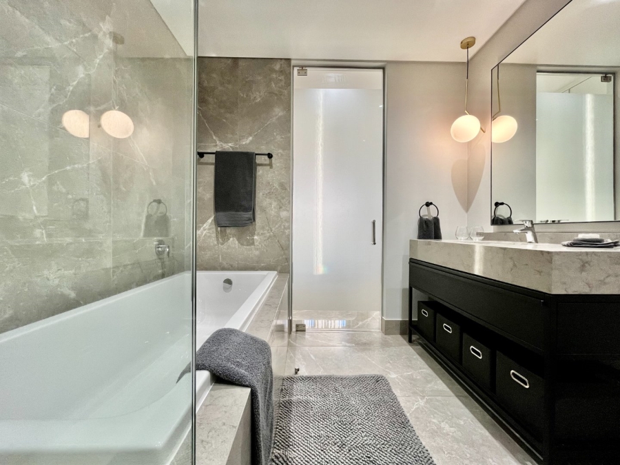 1 Bedroom Property for Sale in Waterfall Gauteng