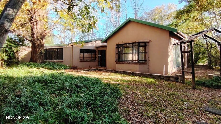 Commercial Property for Sale in Helderstrome AH Gauteng