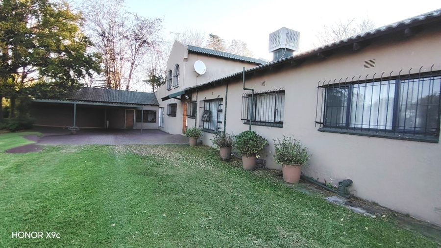 Commercial Property for Sale in Helderstrome AH Gauteng