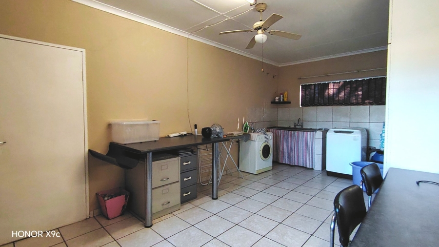 Commercial Property for Sale in Helderstrome AH Gauteng