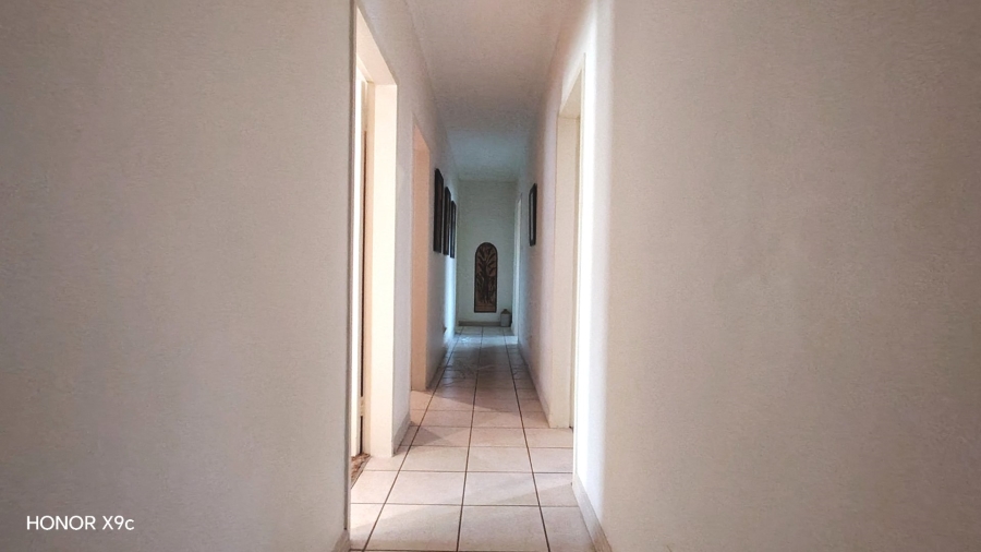 Commercial Property for Sale in Helderstrome AH Gauteng