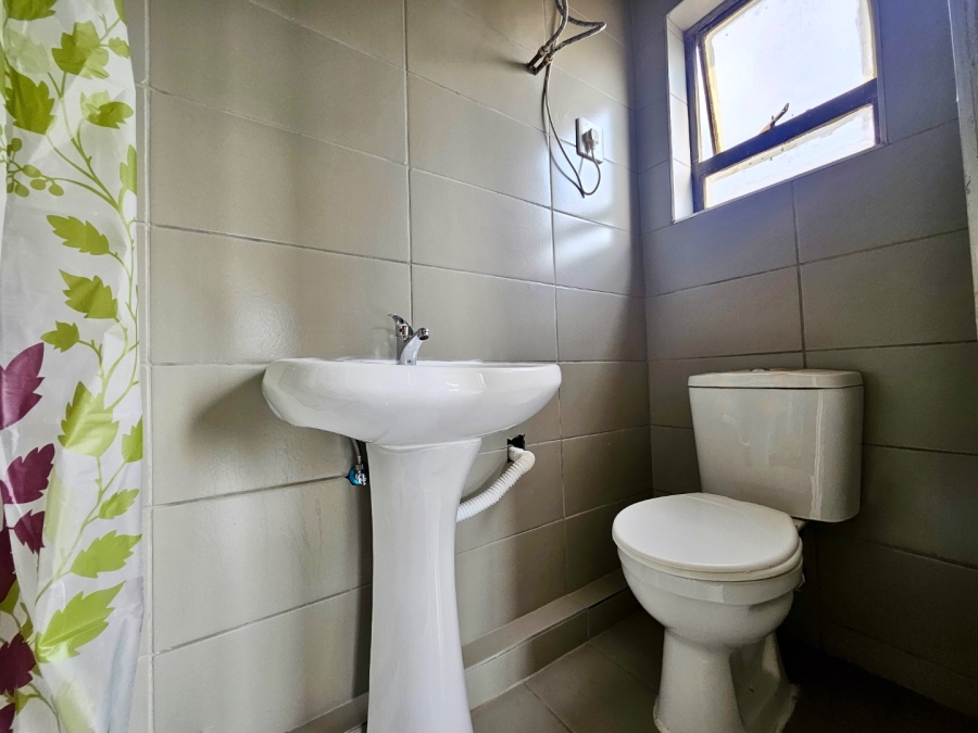 To Let 1 Bedroom Property for Rent in Klopperpark Gauteng