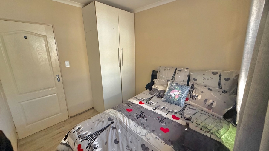 3 Bedroom Property for Sale in Goudrand Gauteng